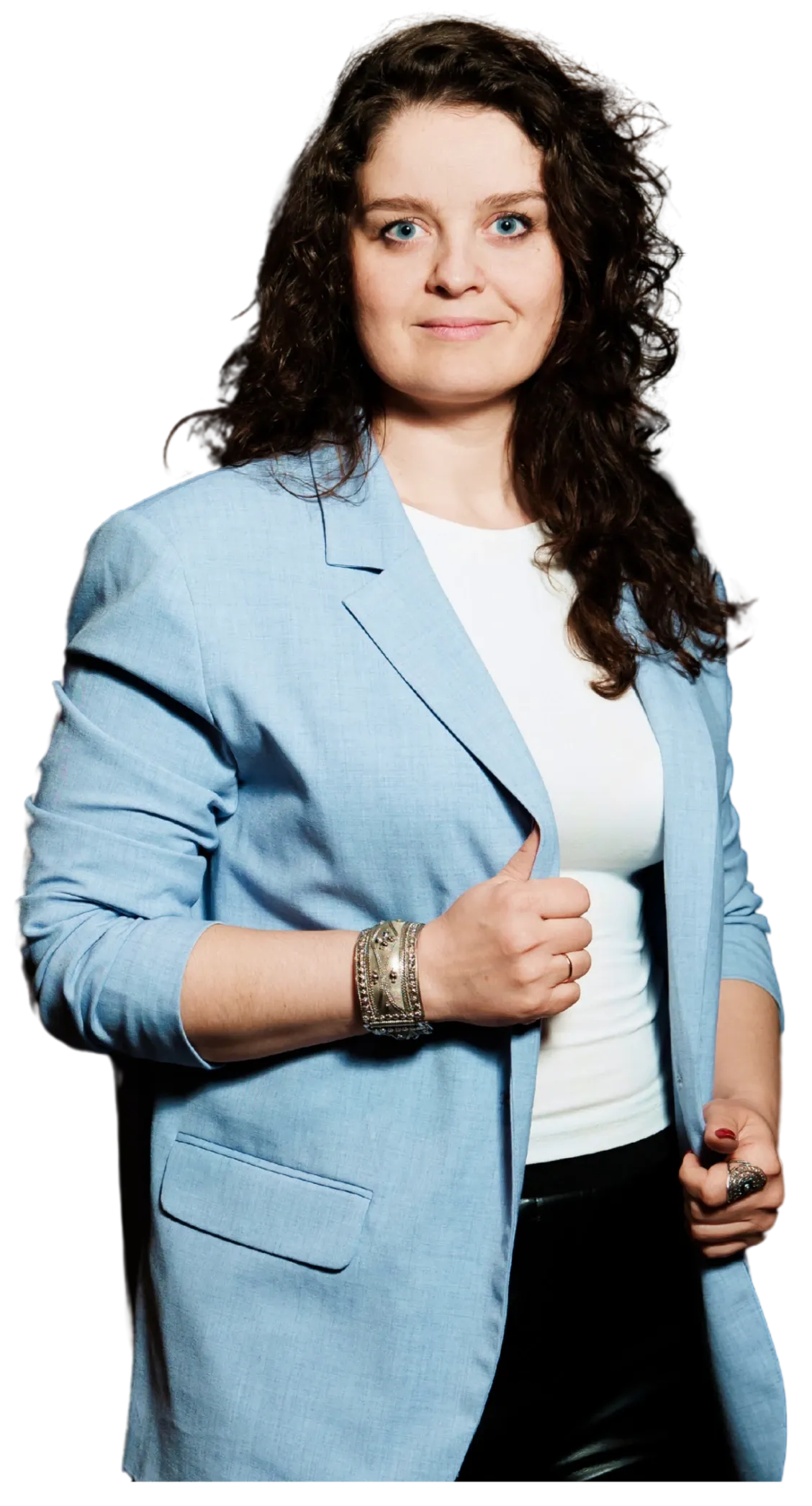 Как подтвердить личность для получения карты без посещения банка